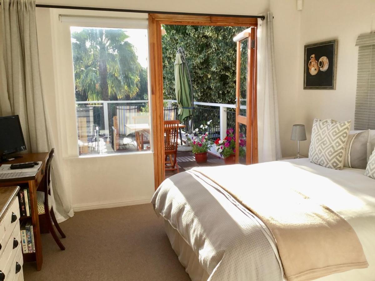 Oceangolf Guest House Noordhoek Exterior foto